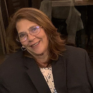 Meet your Posher, Marianne
